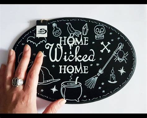 Stylish and Spooky: Witchy Door Ornament Ideas for Every Season